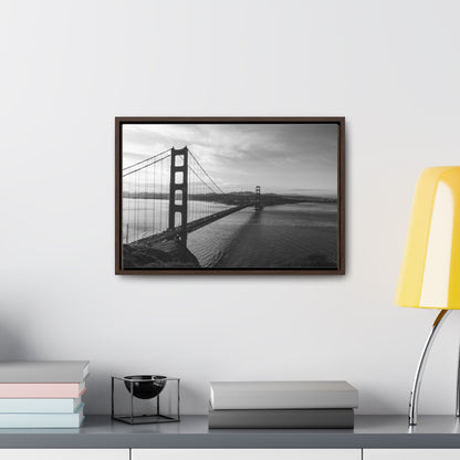 Arts by Dylan: Golden Gate Bridge in Black and White Canvas