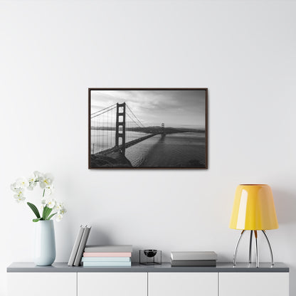 Arts by Dylan: Golden Gate Bridge in Black and White Canvas