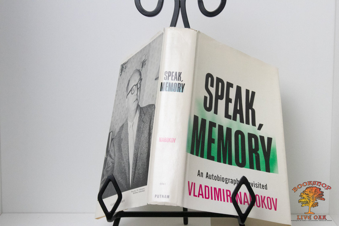 Speak, Memory An Autobiography Revisited By Vladimir Nabokov; Vladimir Nabokov