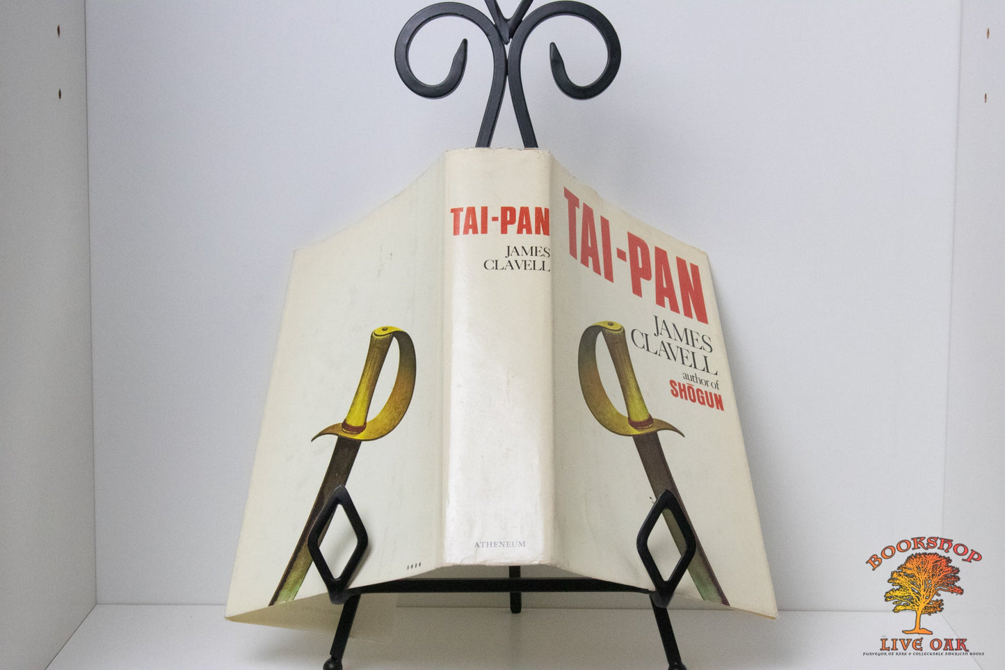 Tai-Pan A Novel of Hong Kong; James Clavell