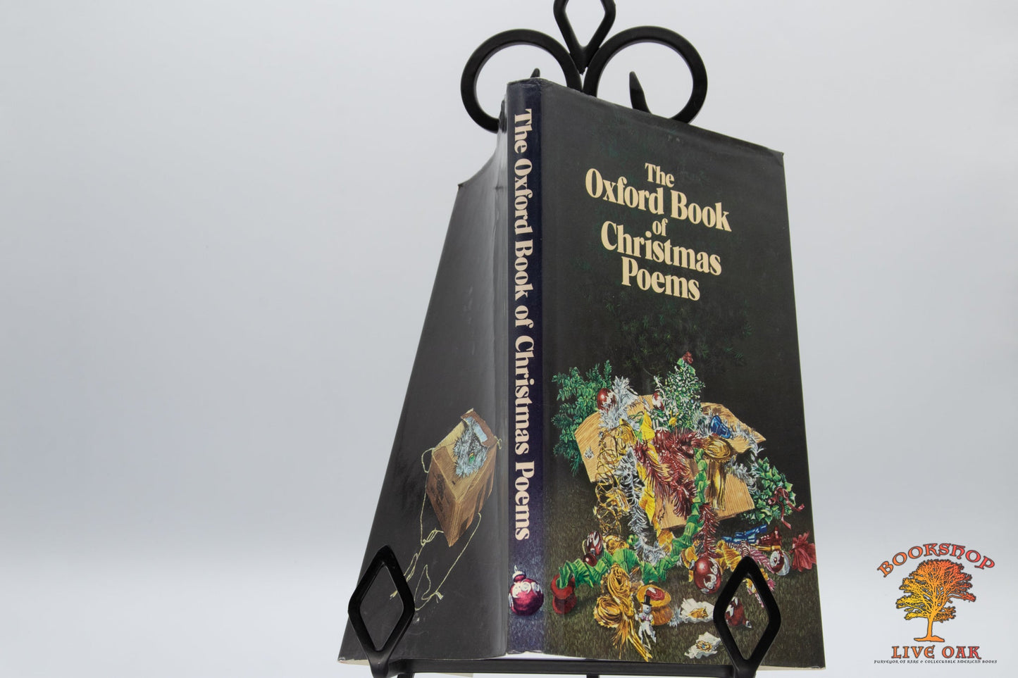 The Oxford Book of Christmas Poems; edited by Michael Harrison and Christopher Stuart-Clark